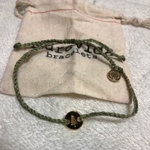 Pura Vida green pine tree bracelet